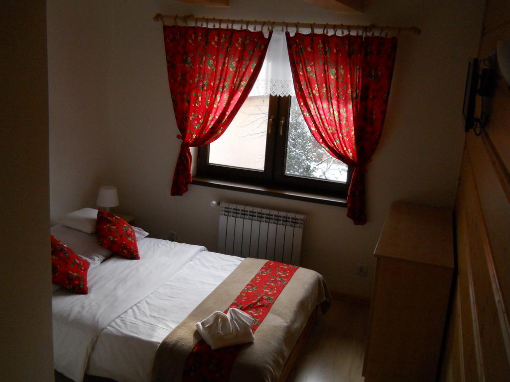 Pokoje Goscinne Jurgowianka Esterno foto